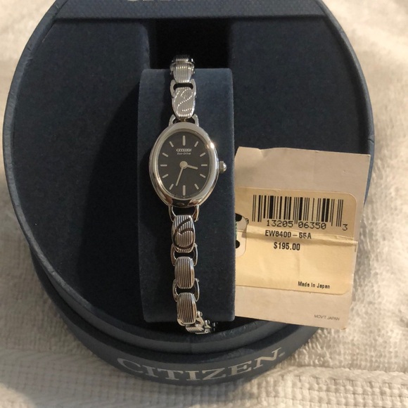 Citizen Women\'s Silver Bracelet Watch